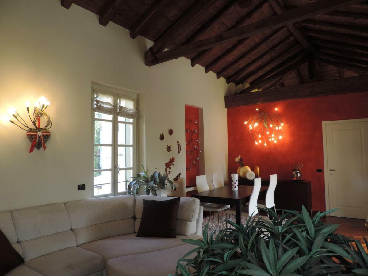 Feeling At Home - Varese Apartment מראה חיצוני תמונה