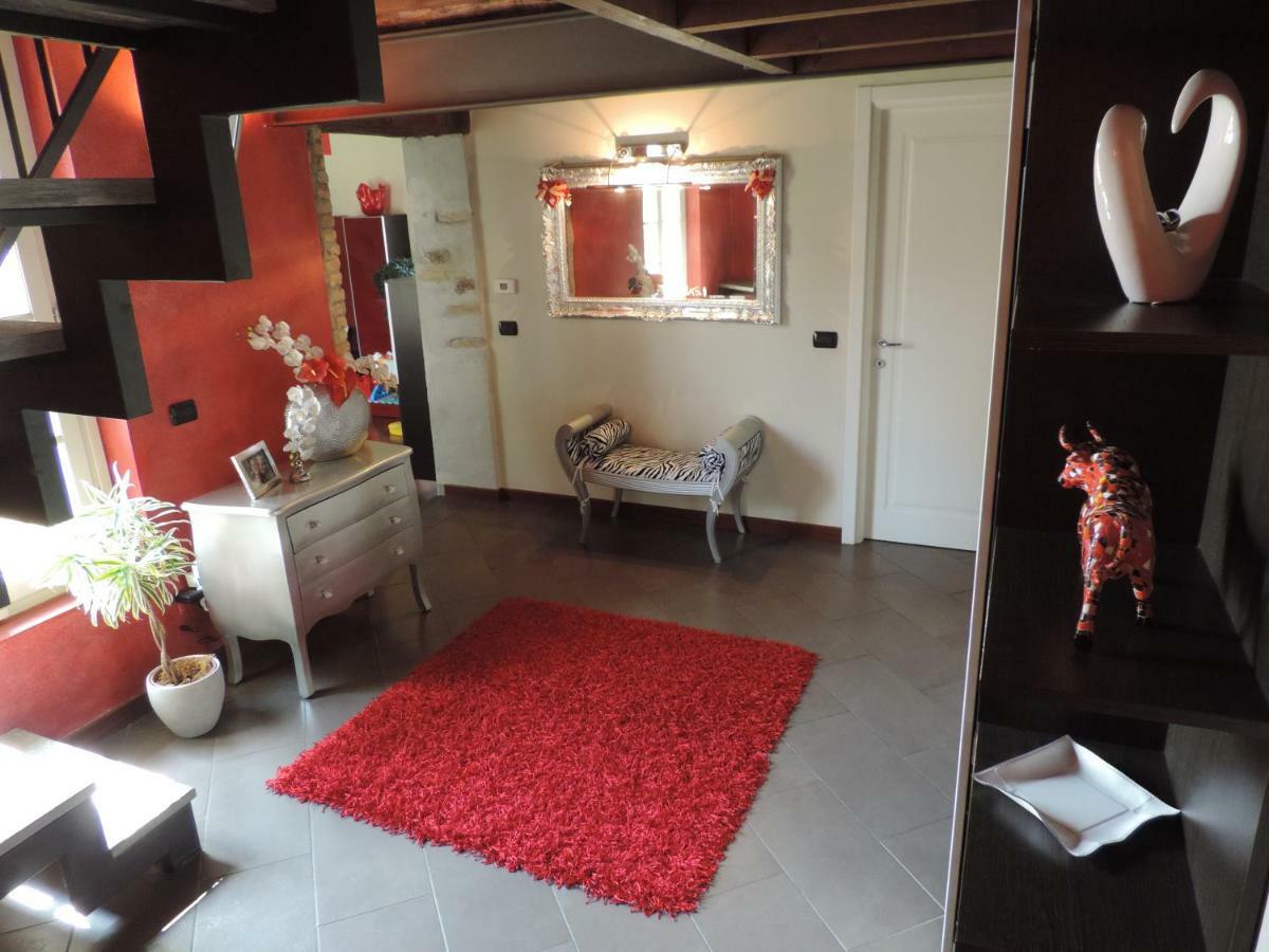 Feeling At Home - Varese Apartment מראה חיצוני תמונה