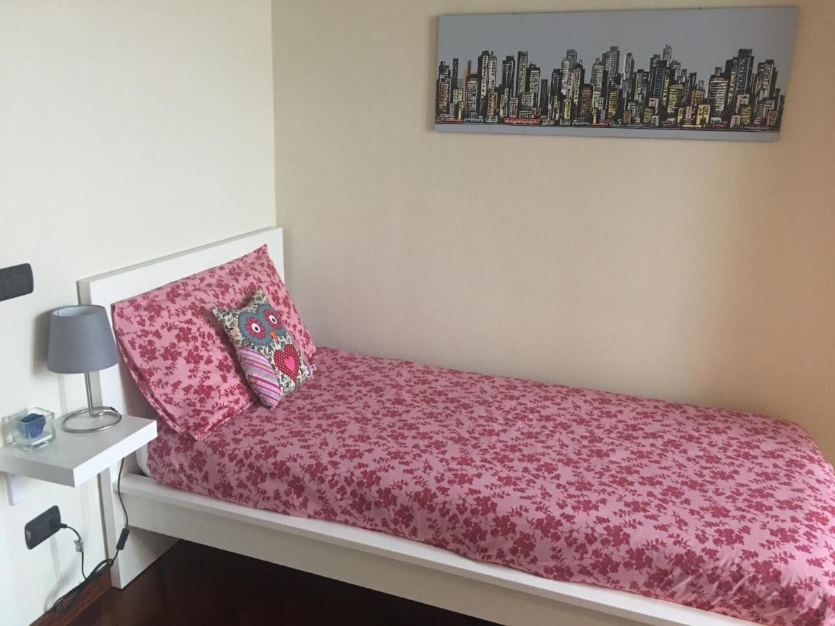 Feeling At Home - Varese Apartment מראה חיצוני תמונה